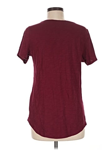 Old Navy Short Sleeve T-Shirt (view 2)