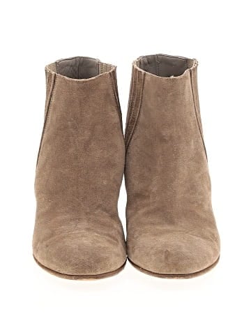 Vince. Ankle Boots (view 2)