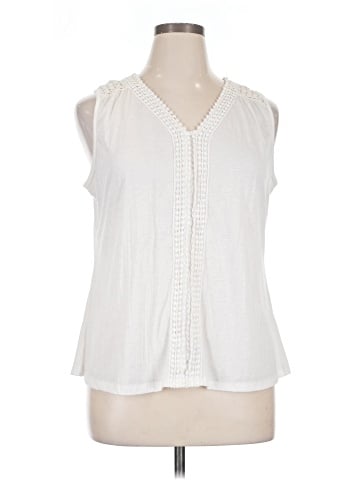 Carolyn Taylor Sleeveless Blouse (view 1)