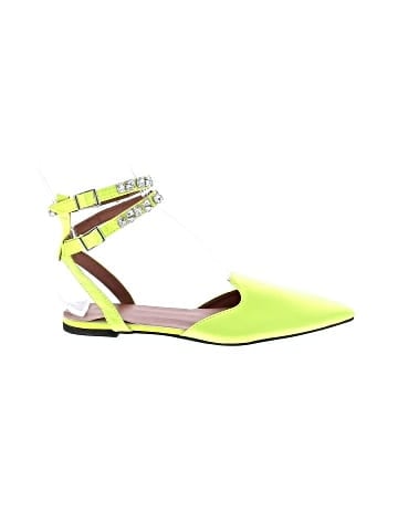 Unbranded Flats (view 1)