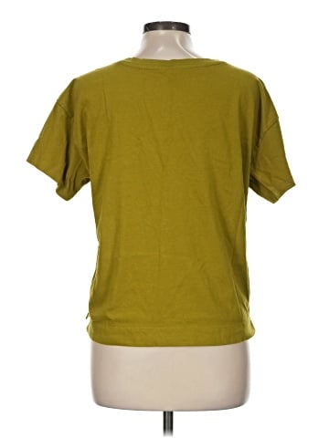 Old Navy Short Sleeve T-Shirt (view 2)