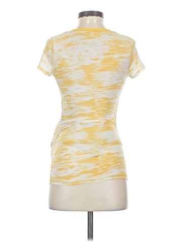 Liz Lange Maternity Short Sleeve Top (view 2)