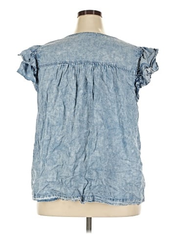 Jane and Delancey Sleeveless Blouse (view 2)