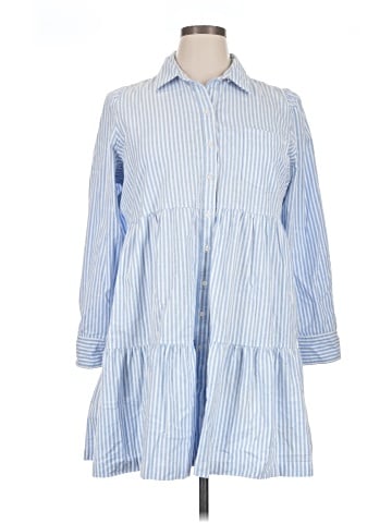 Crown & Ivy Casual Dress (view 1)