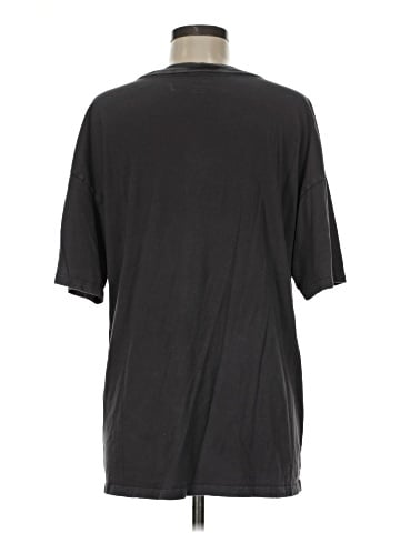 American Eagle Outfitters Short Sleeve T-Shirt (view 2)
