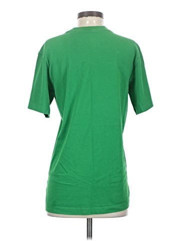 Nike Short Sleeve T-Shirt (view 2)