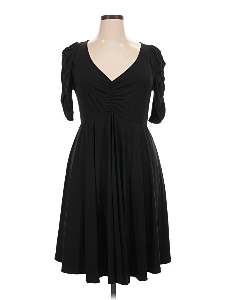 Pre-owned Torrid Cocktail Dress In Black