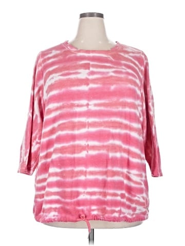 LIVI Poncho (view 1)