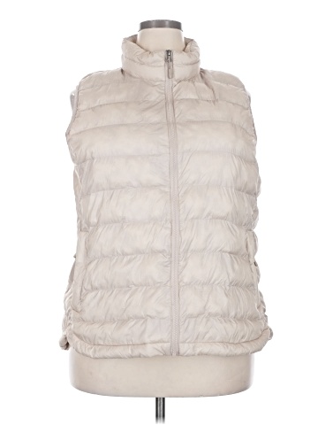 32 Degrees Vest (view 1)