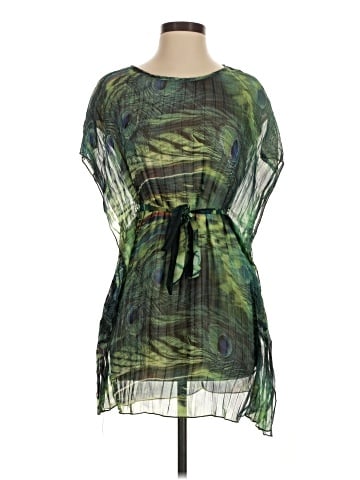 Romeo & Juliet Couture Short Sleeve Blouse (view 1)