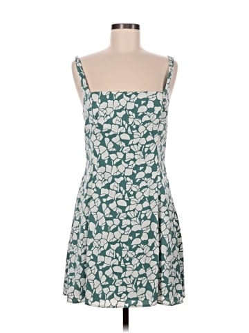 Abercrombie & Fitch Casual Dress (view 1)