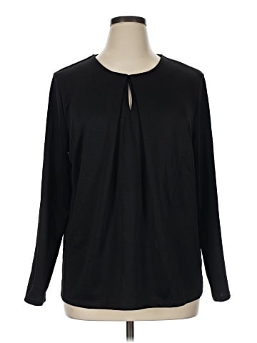 Liz Claiborne Long Sleeve T-Shirt (view 1)