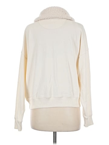 American Eagle Outfitters Pullover Sweater (view 2)