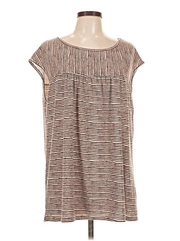 Suzanne Betro Sleeveless T-Shirt (view 1)