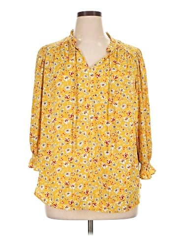 Carolina Belle 3/4 Sleeve Blouse (view 1)