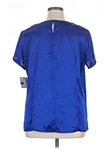 Sag Harbor Short Sleeve Blouse (view 2)