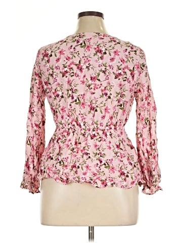 No Boundaries Long Sleeve Blouse (view 2)