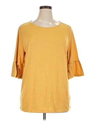 Old Navy 3/4 Sleeve T-Shirt (view 1)