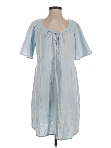 Old Navy Casual Dress (view 1)