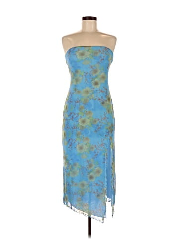 Urban Outfitters Casual Dress (view 1)