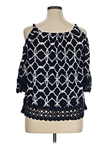 Crown & Ivy 3/4 Sleeve Blouse (view 2)