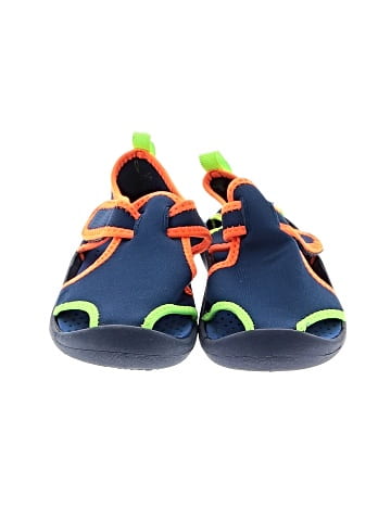 OshKosh B'gosh Water Shoes (view 2)