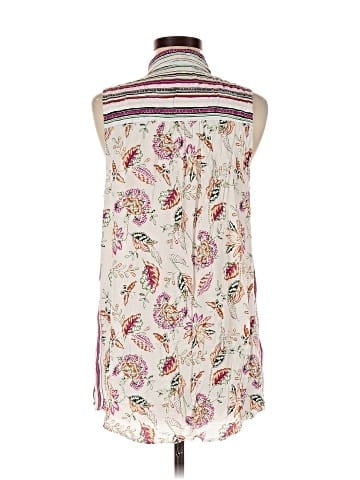 Akemi + Kin Sleeveless Button-Down Shirt (view 2)