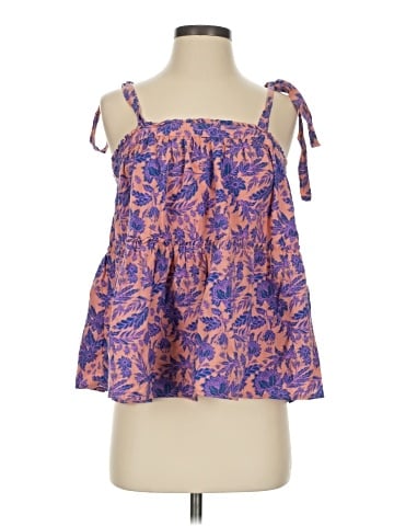 Universal Thread Sleeveless Blouse (view 1)