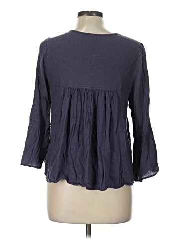 American Eagle Outfitters 3/4 Sleeve Blouse (view 2)