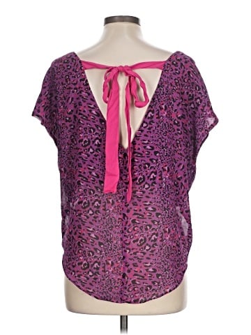 Ali & Kris Short Sleeve Top (view 2)