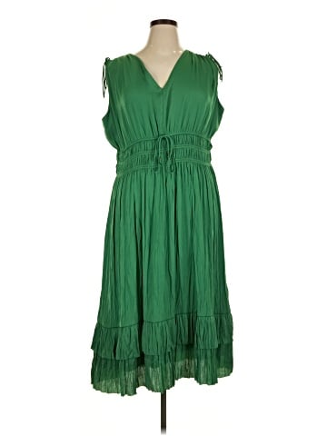 White House Black Market Cocktail Dress (view 1)