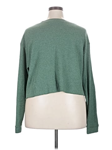 Unbranded Pullover Sweater (view 2)