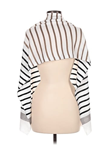 Simply Noelle Poncho (view 2)