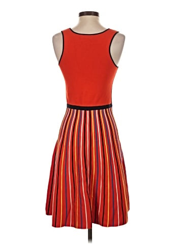Banana Republic Casual Dress (view 2)