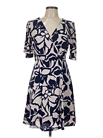 Kaileigh Casual Dress (view 1)