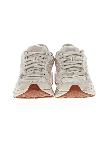 Saucony Sneakers (view 2)