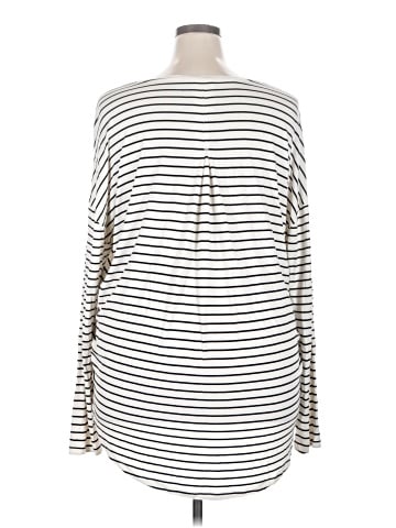 Gap Pullover Sweater (view 2)