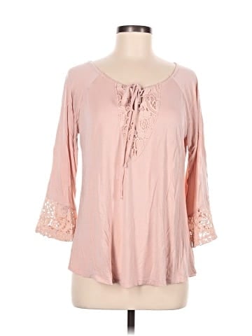 Cable & Gauge 3/4 Sleeve Blouse (view 1)