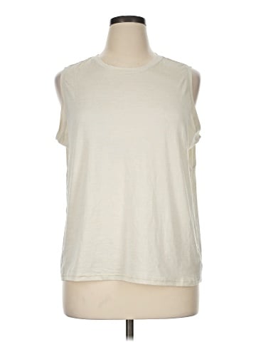 Danskin Sleeveless T-Shirt (view 1)