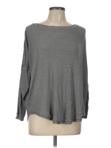 Ann Taylor LOFT 3/4 Sleeve T-Shirt (view 1)