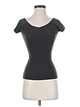 Brandy Melville Short Sleeve Top