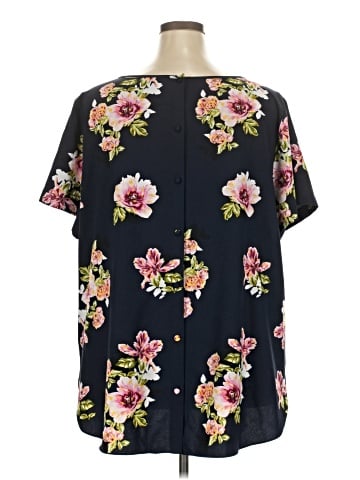Ava & Viv Short Sleeve Blouse (view 2)