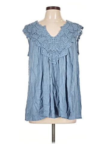 New York & Company Sleeveless Blouse (view 1)
