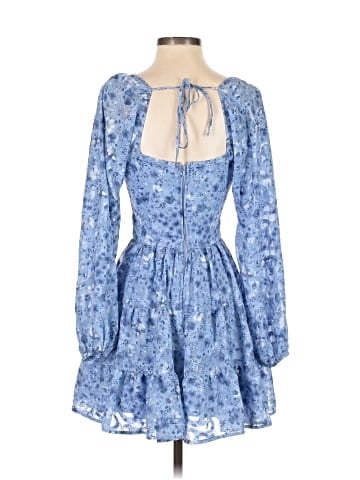 Francesca's Casual Dress (view 2)
