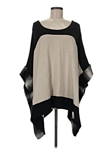 Chico's Poncho (view 1)