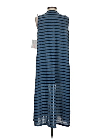 Lularoe Kimono (view 2)