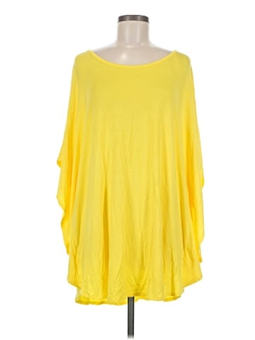 Anna & Ava 3/4 Sleeve Top (view 1)