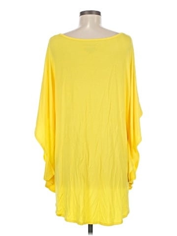 Anna & Ava 3/4 Sleeve Top (view 2)