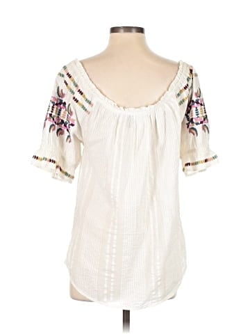 Akemi + Kin Short Sleeve Blouse (view 2)