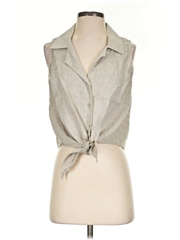 Karen Kane Sleeveless Button-Down Shirt (view 1)